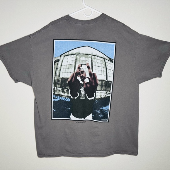 Tupac America's Most Wanted Thug Life Washed Women’s Oversized Tee Size XL Gray - Picture 1 of 10